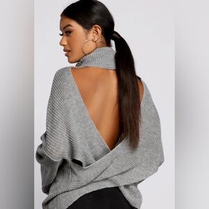 Windsor Gray Cowl Neck Open-Back Sweater Size S